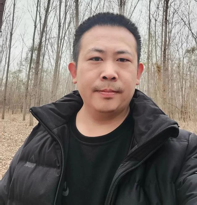 电报员周大爷叛逆瞬间的简单介绍