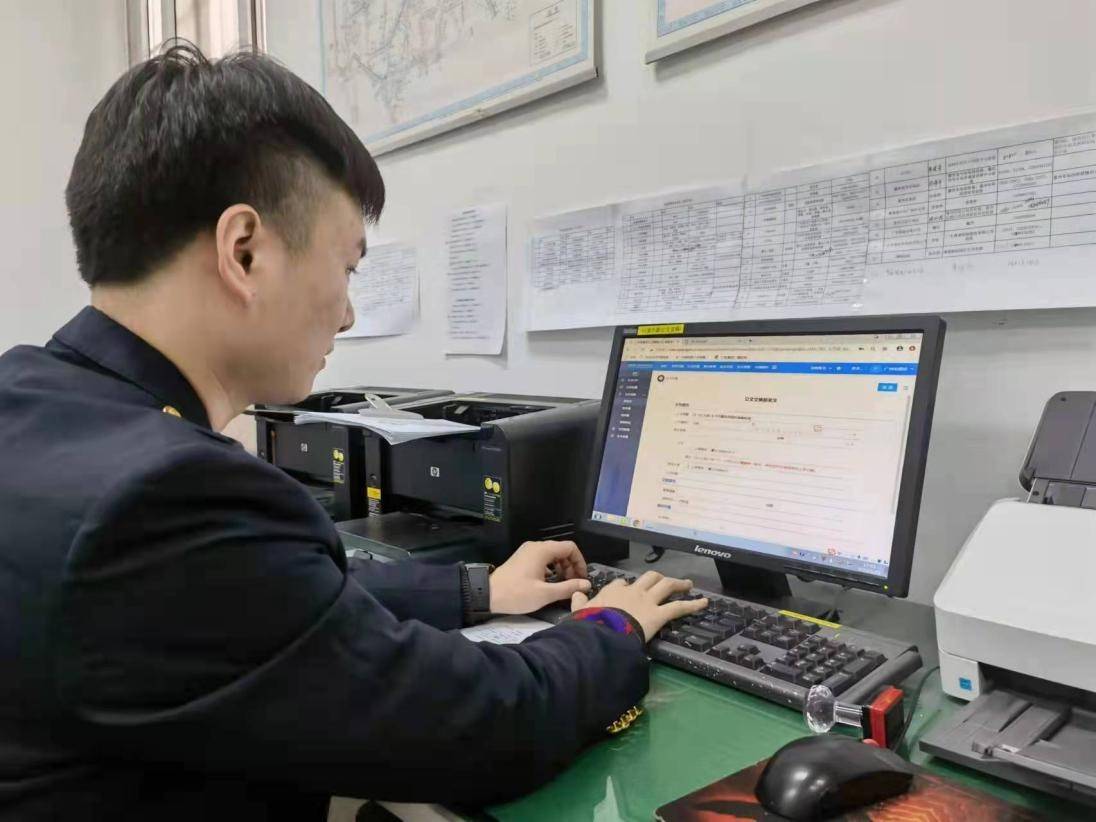 老电报员纯声音_一开口就是老电报员了