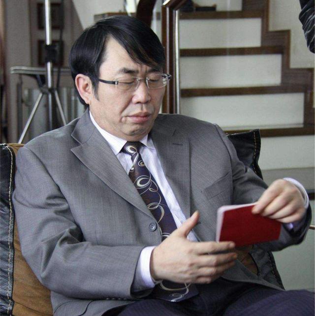 你圣哥绝世吃货二战电报员_你圣哥绝世吃货二战电报员表情包