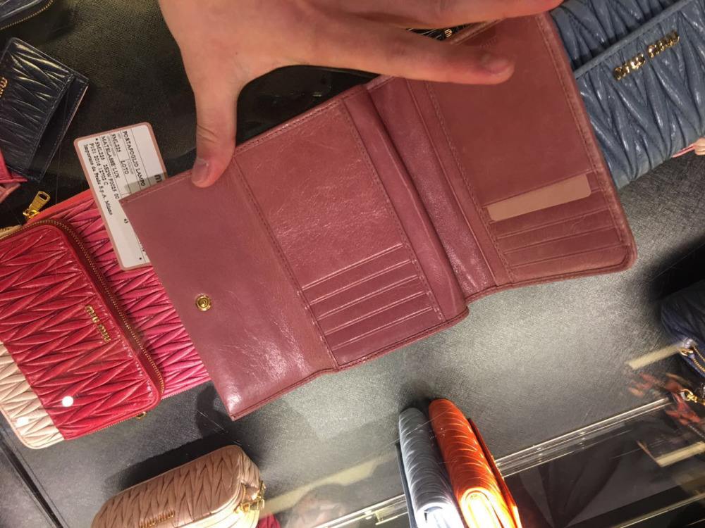 最大的钱包是什么包_最大的钱包是什么包装