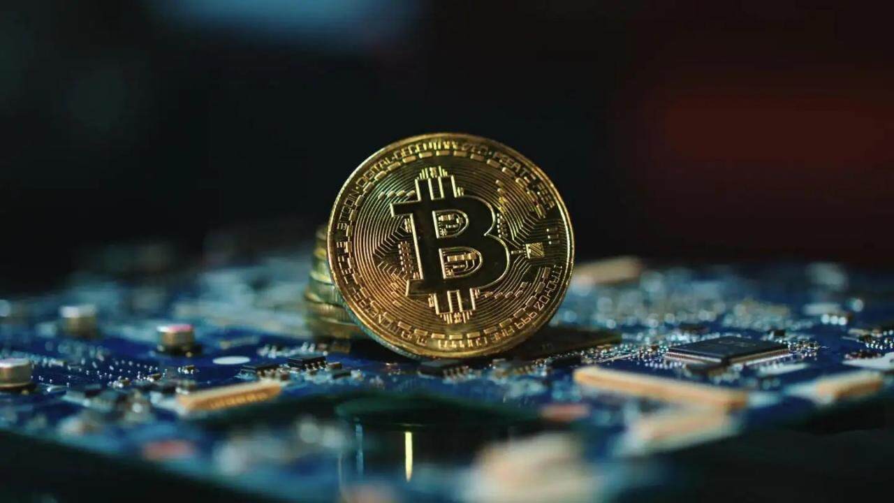 比特币交易在下载合法吗_我想看一下比特币下载怎么样
