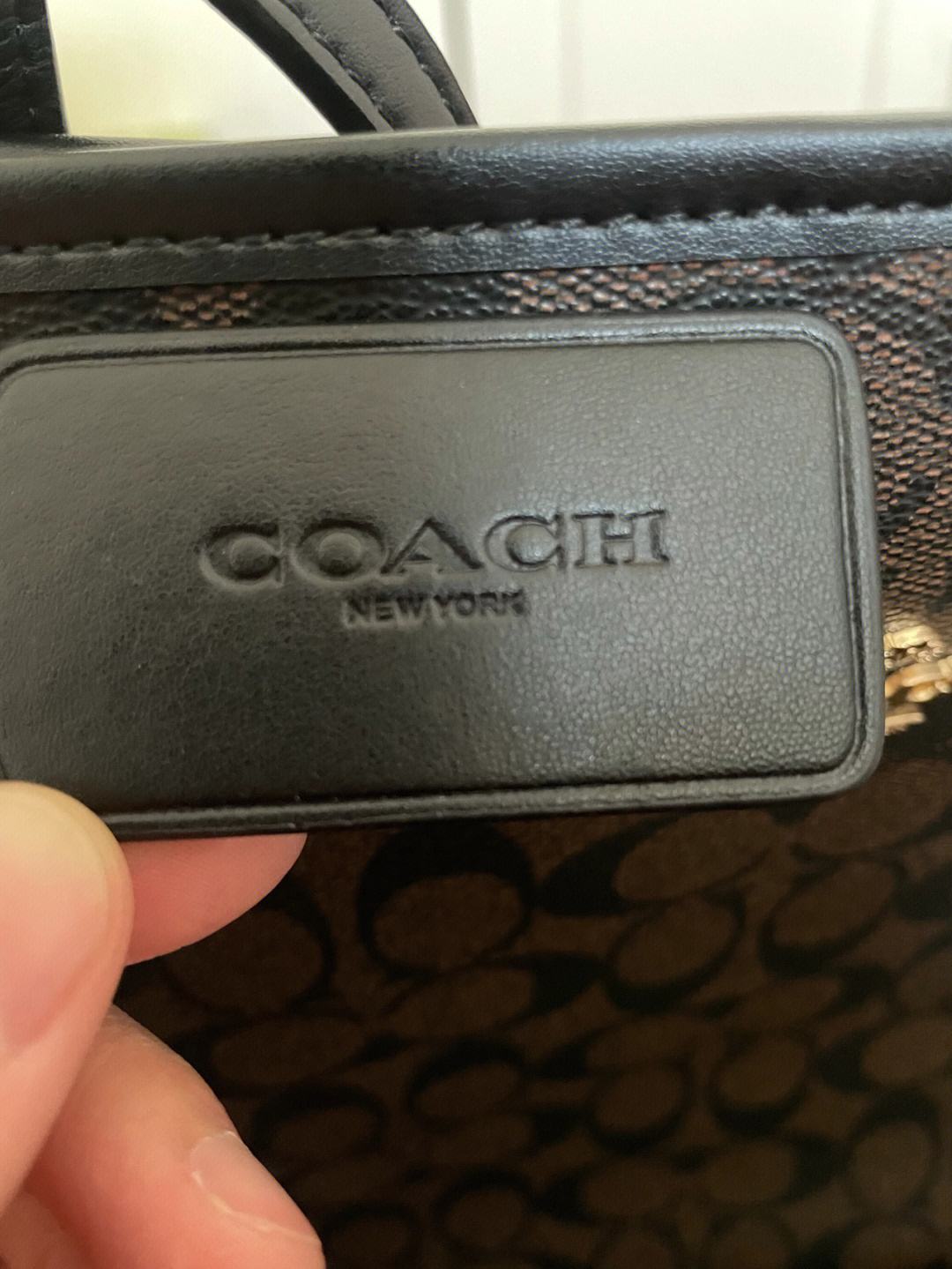 寇驰钱包怎么看真假_寇驰钱包怎么看真假鉴别