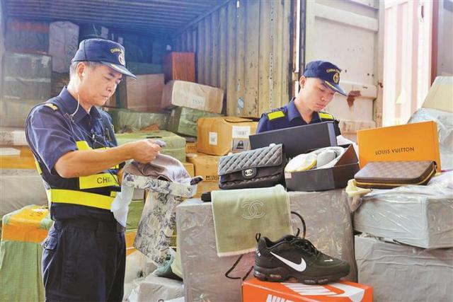 买了几件假货被海关扣了-如果是假货海关能查出来吗