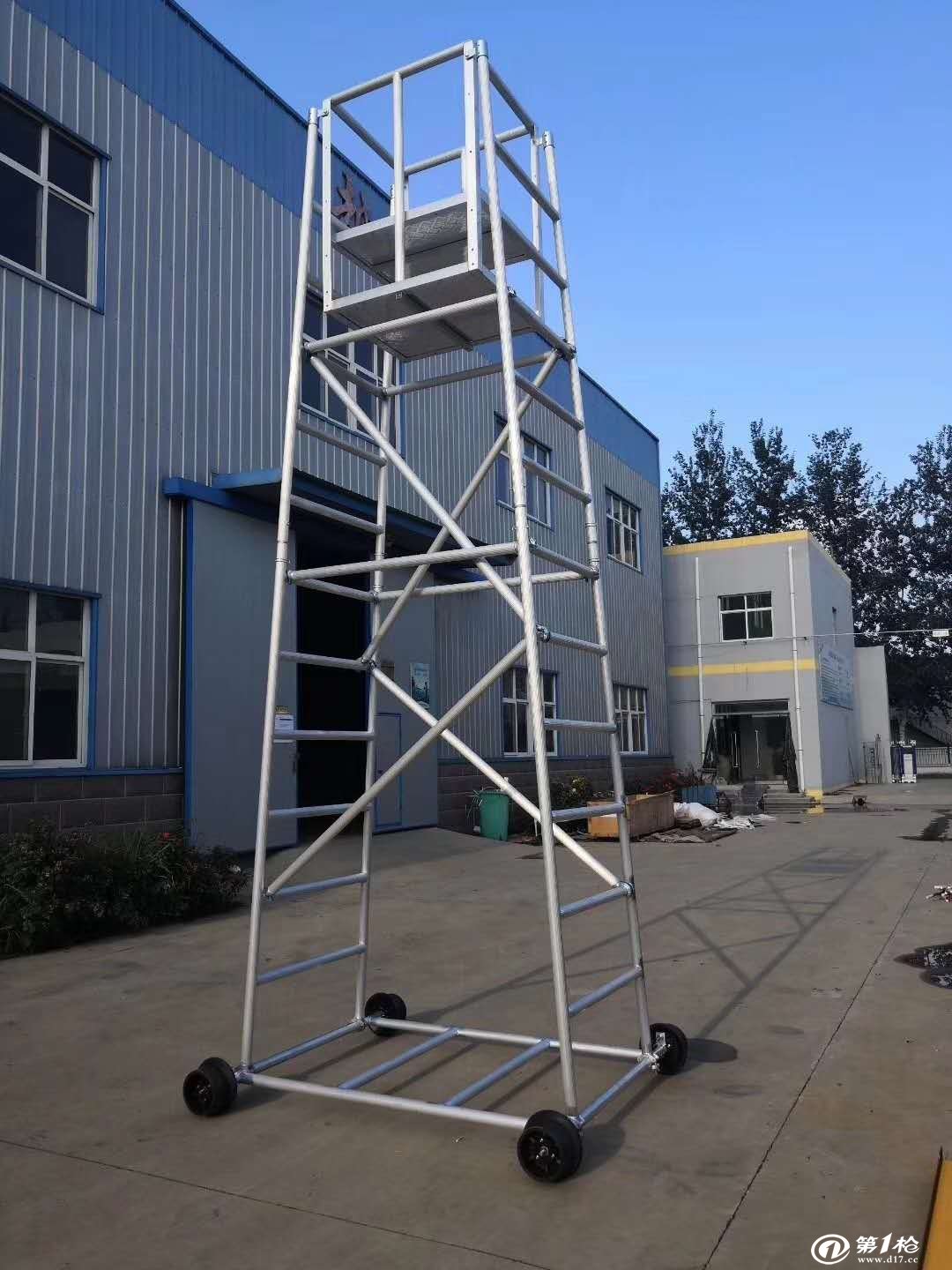 高处作业梯子与地面的夹角-高处作业梯子与地面的夹角为多少度
